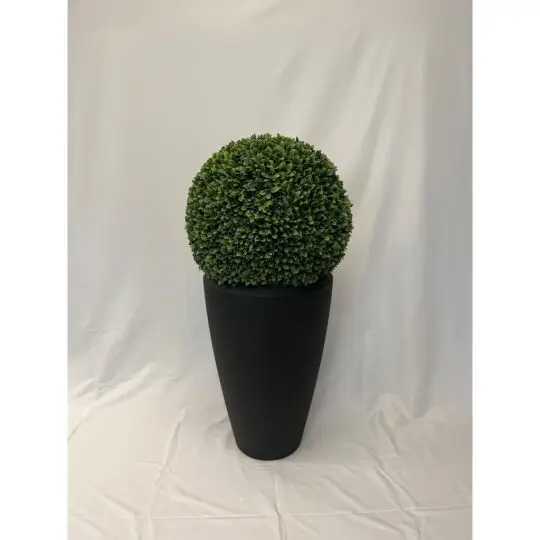 UV Protected Boxwood 20" Ball - Green