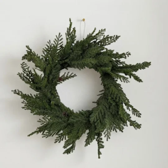 Real Touch Mountain Hemlock 32" Wreath - Green